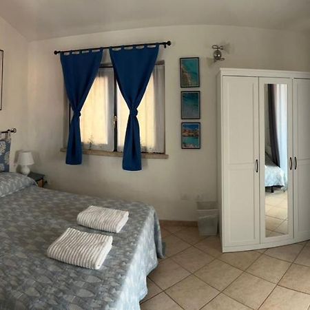 B&B Le Farfalle Palau Eksteriør billede