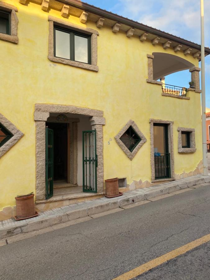 B&B Le Farfalle Palau Eksteriør billede